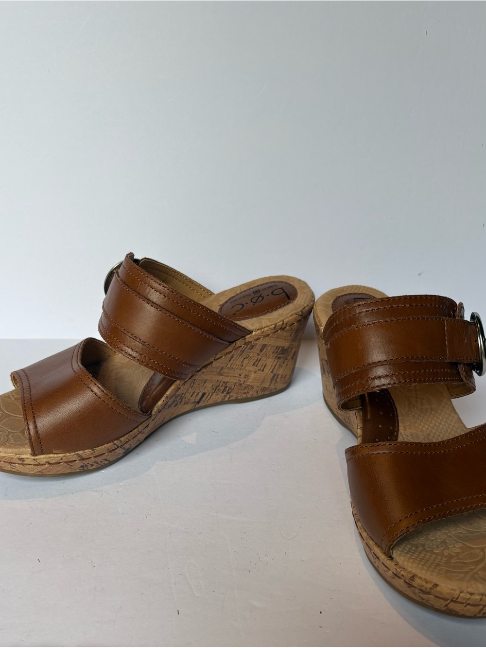 B.O.C. Women's Brown Leather Cork Wedge Sandals Size 8MW